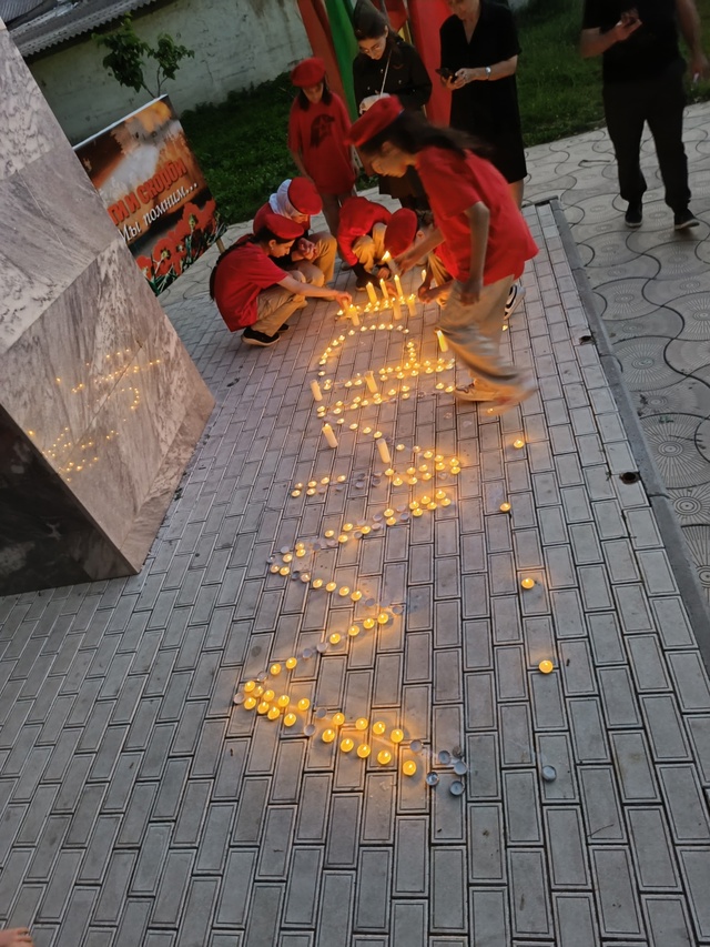Торжественный митинг-акция &amp;quot;Свеча Памяти&amp;quot;.